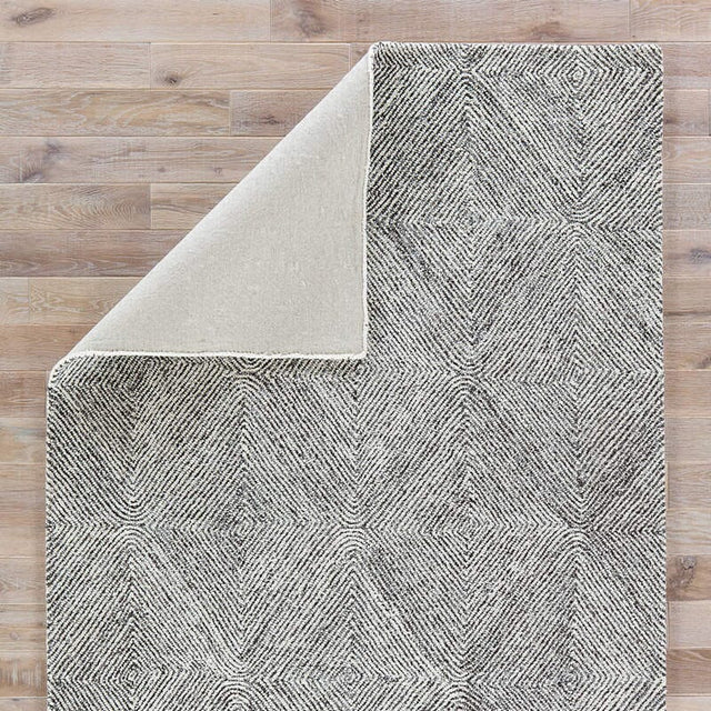 Jaipur Traditions Made Modern Tufted Exhibition Mmt19 Whisper White / Beluga Rugs.