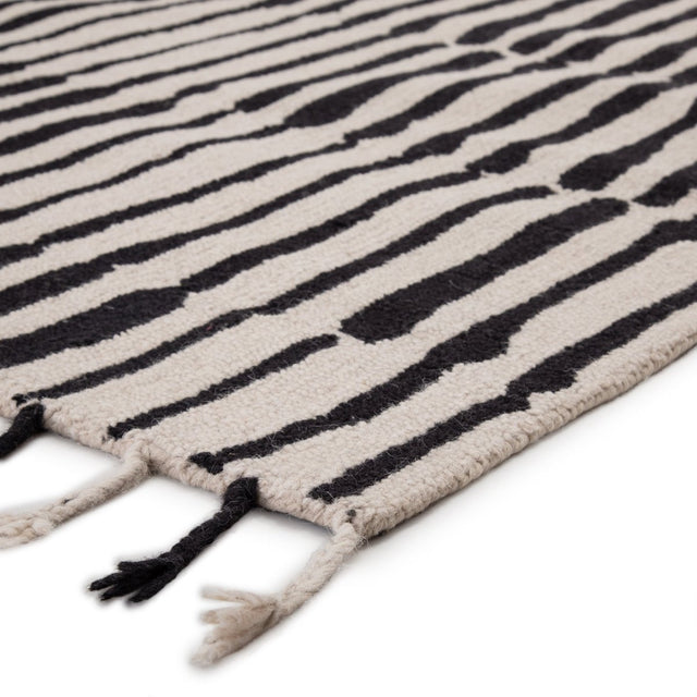 Jaipur Vera By Nikki Chu Saville Vnk08 Black/Ivory Rugs.