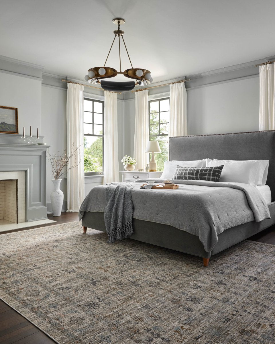 Jean Stoffer x Loloi Katherine Kes-03 Beige/Mist Rug.