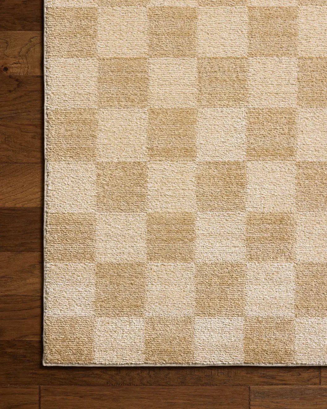 Chris Loves Julia x Loloi Calvin CLV-01 Wheat / Ivory Rug - corner on wood