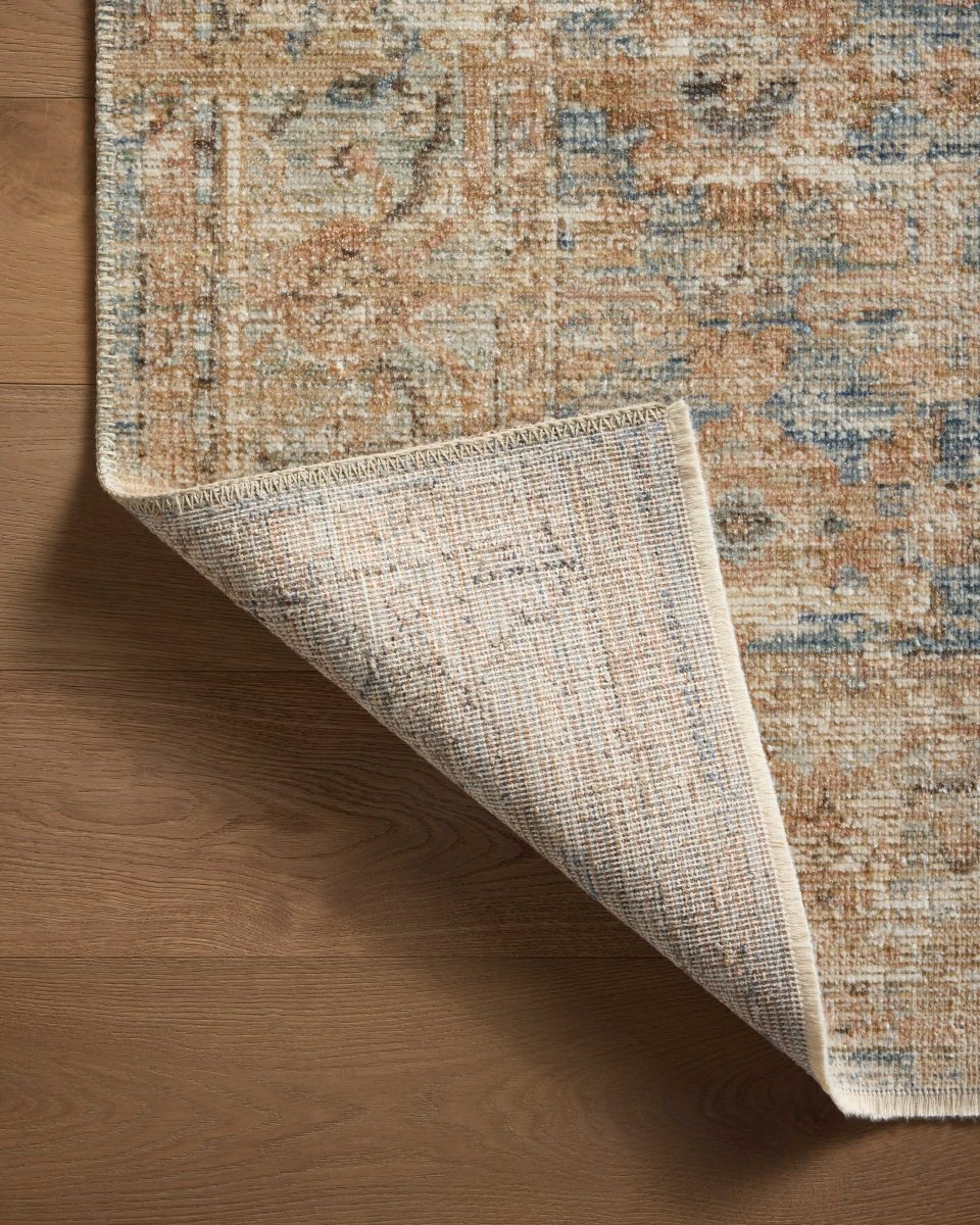 Loloi Heritage Her-15 Ocean/Sand Rug.