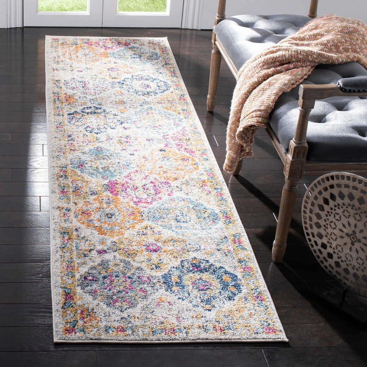 Safavieh Madison Mad611B Cream / Multi Rugs