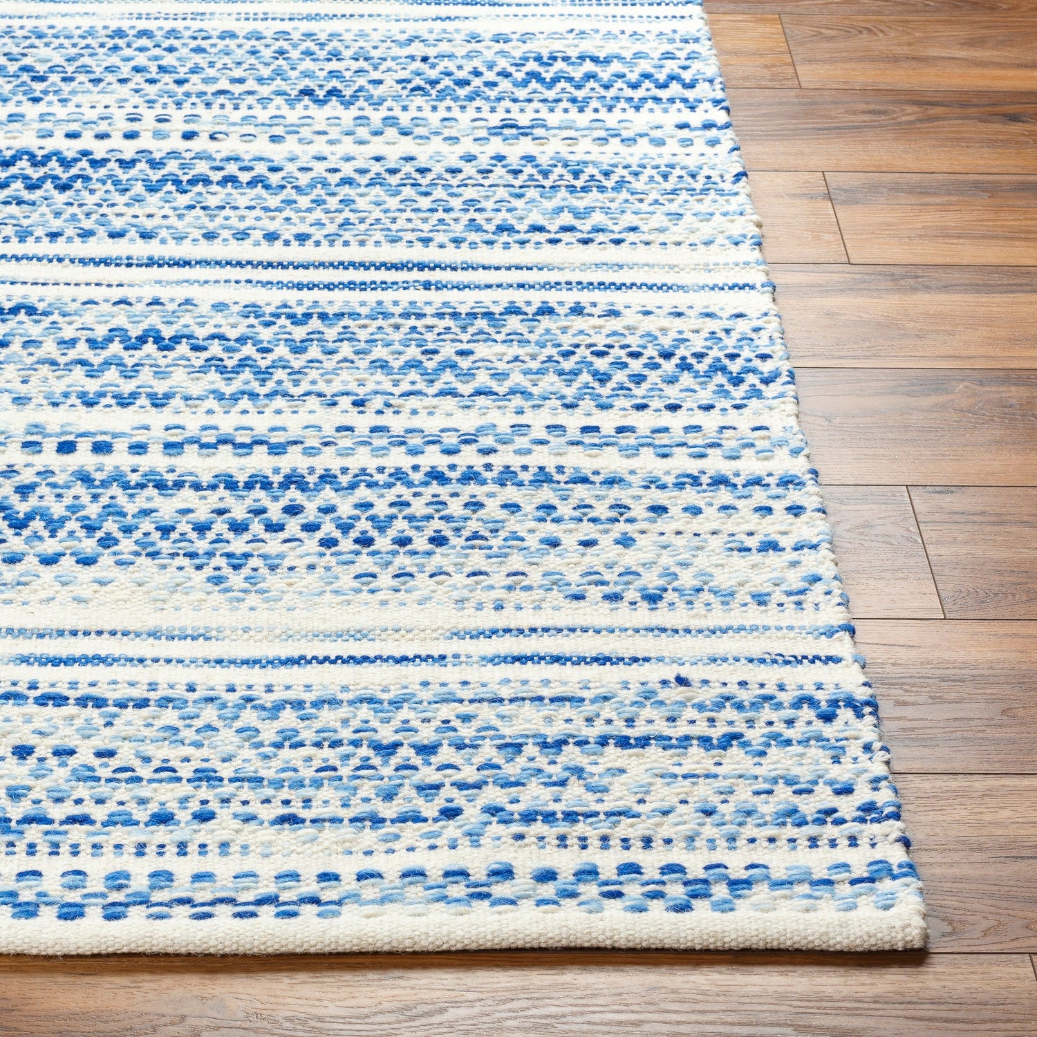 Surya Mardin Mdi-2321 Beige, Denim, Light Blue Rug.