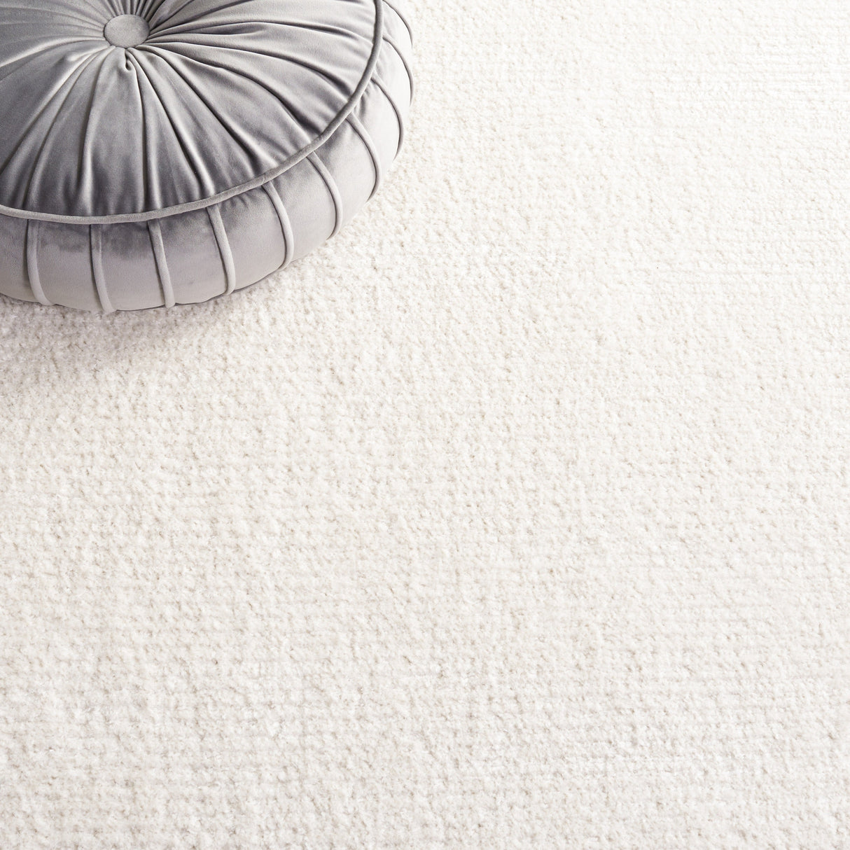 Safavieh Melody Mel108A Ivory Rug.