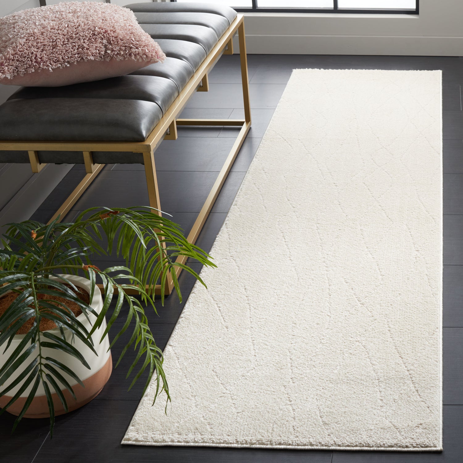 Safavieh Melody Mel112A Ivory/Beige Rug.