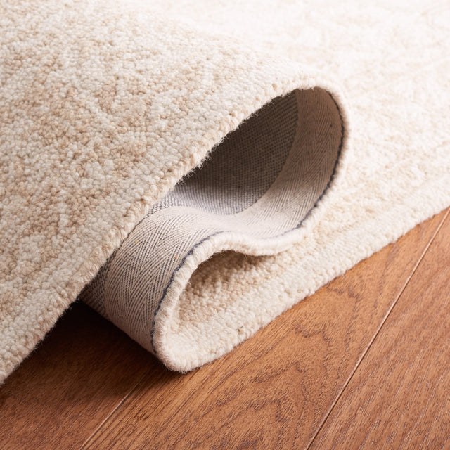 Safavieh Metro Met874B Beige/Ivory Rug.