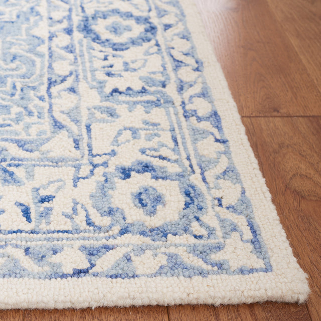 Safavieh Metro Met874M Blue/Ivory Rug.