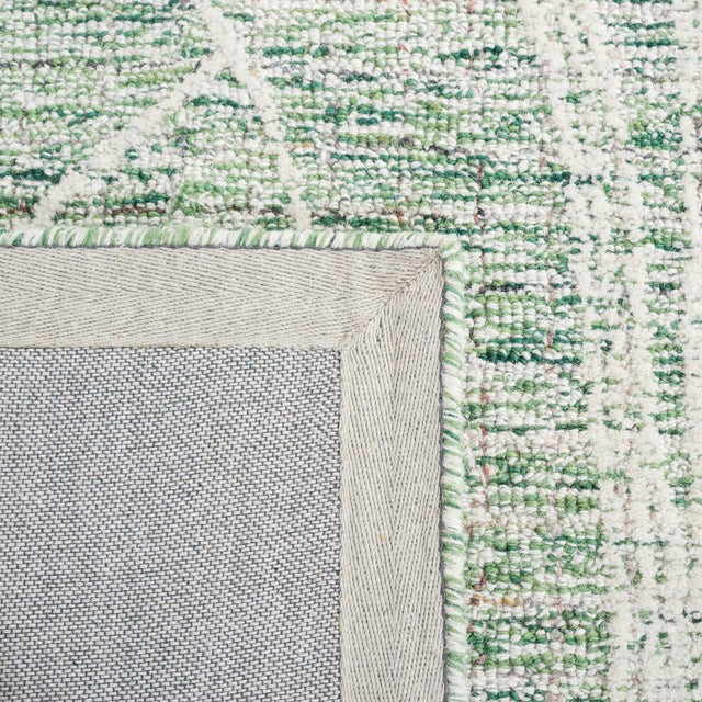 Safavieh Metro Met875Y Green/Ivory Rug.