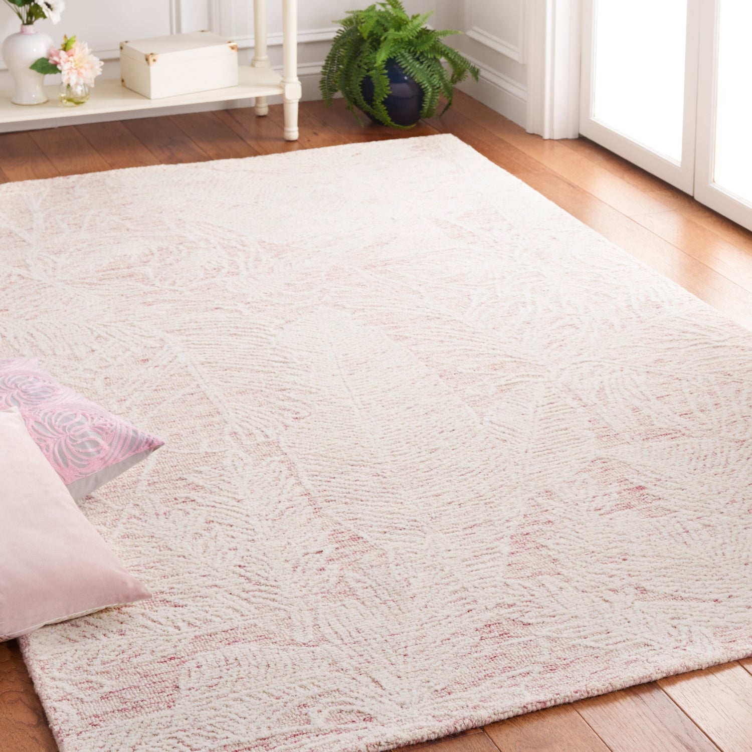 Safavieh Metro Met880U Pink/Ivory Rug.