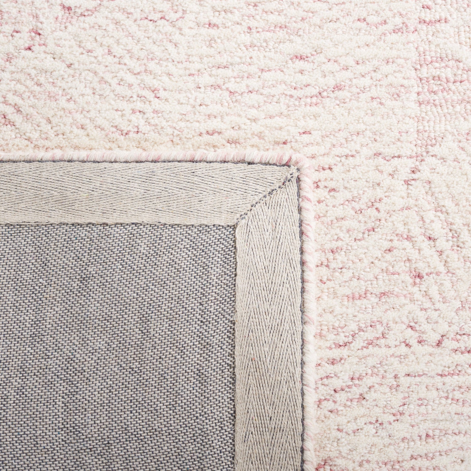 Safavieh Metro Met880U Pink/Ivory Rug.