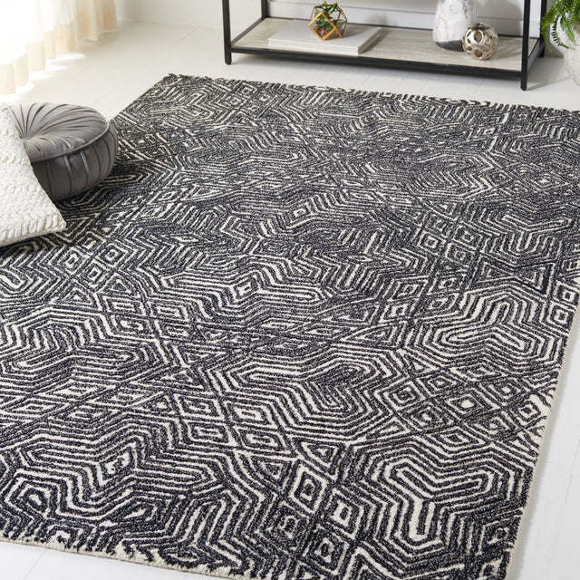 Safavieh Micro-Loop Mlp956Z Ivory/Black Rug.