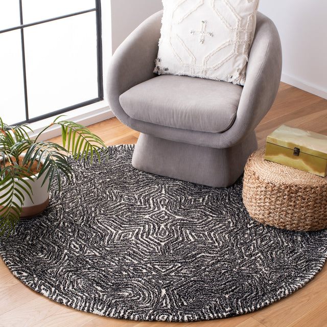 Safavieh Micro-Loop Mlp956Z Ivory/Black Rug.