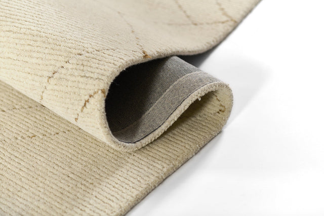 Momeni Everett Evt - 4 Ivory Rug - Momeni - evertevt - 4ivy2040