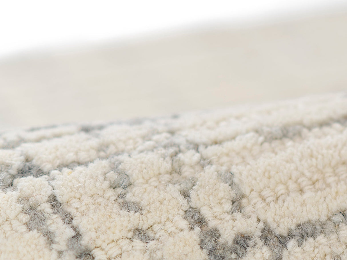 Momeni Everett Evt - 7 Ivory Rug - Momeni - evertevt - 7ivy2040
