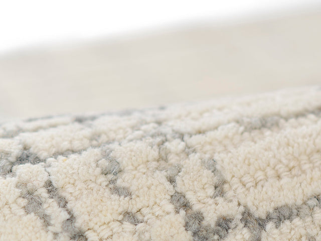 Momeni Everett Evt - 7 Ivory Rug - Momeni - evertevt - 7ivy2040