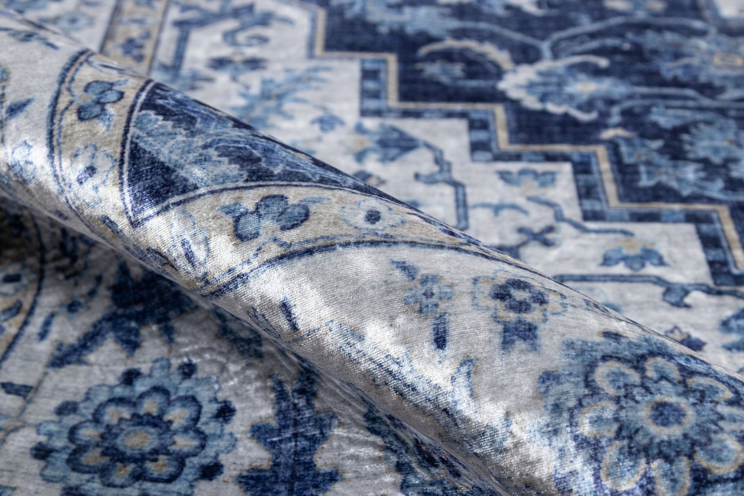 Momeni Karachi Kar - 8 Blue Rugs - Momeni - karackar - 8blu2380