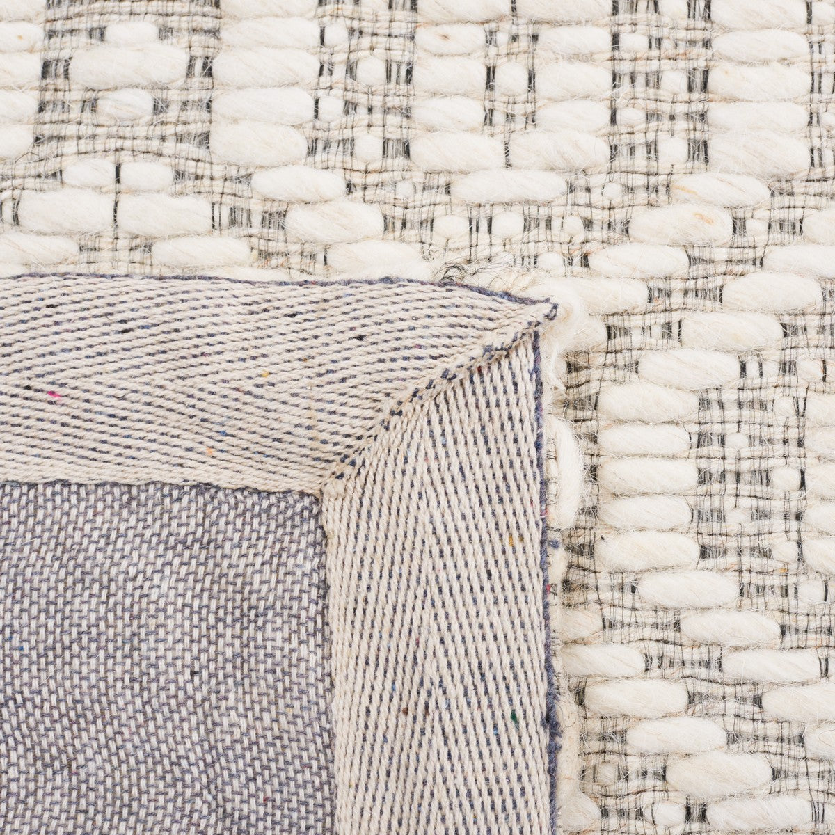 Safavieh Marbella Mrb325A Ivory/Beige Rug.