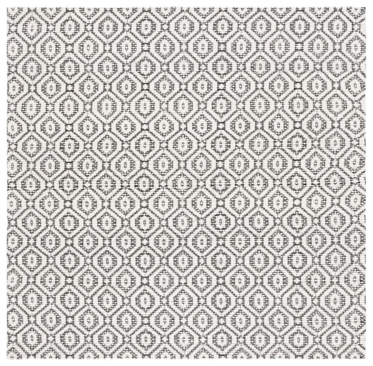 Safavieh Marbella Mrb325Z Black/Ivory Rug.