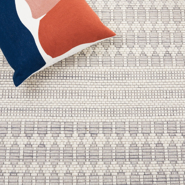 Safavieh Marbella Mrb327F Grey/Ivory Rug.