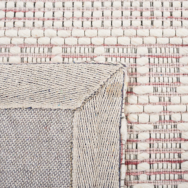 Safavieh Marbella Mrb327U Pink/Ivory Rug.