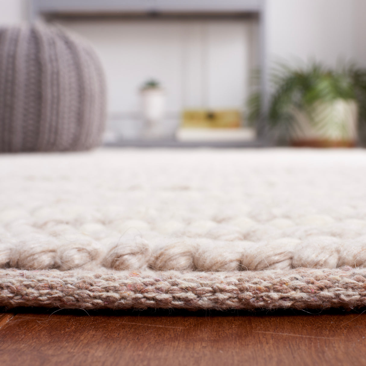 Safavieh Martha Stewart Msr9650B Ivory/Beige Rug.