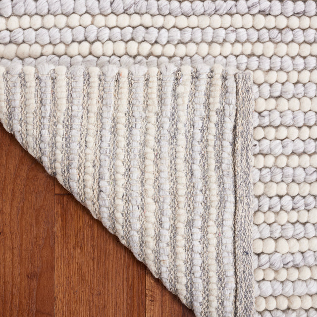 Safavieh Martha Stewart Msr9650G Ivory/Light Grey Rug.