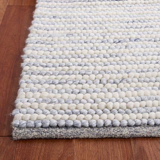 Safavieh Martha Stewart Msr9650M Ivory/Blue Rug.