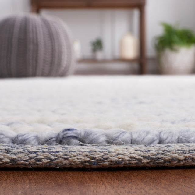 Safavieh Martha Stewart Msr9650M Ivory/Blue Rug.