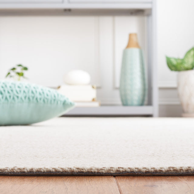 Safavieh Martha Stewart Msr9675B Beige/Ivory Rug.