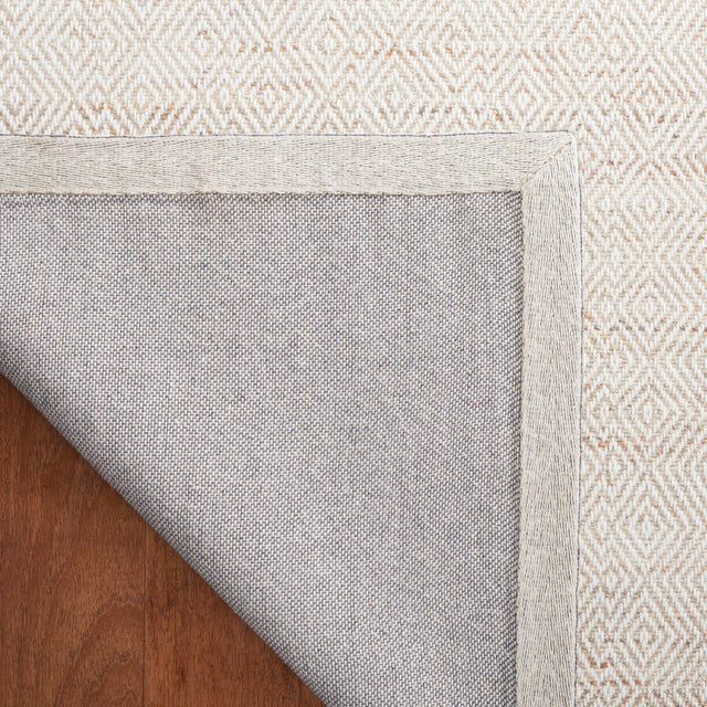 Safavieh Martha Stewart Msr9675B Beige/Ivory Rug.