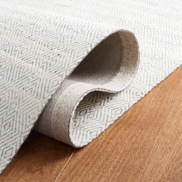 Safavieh Martha Stewart Msr9675J Light Blue/Ivory Rug.