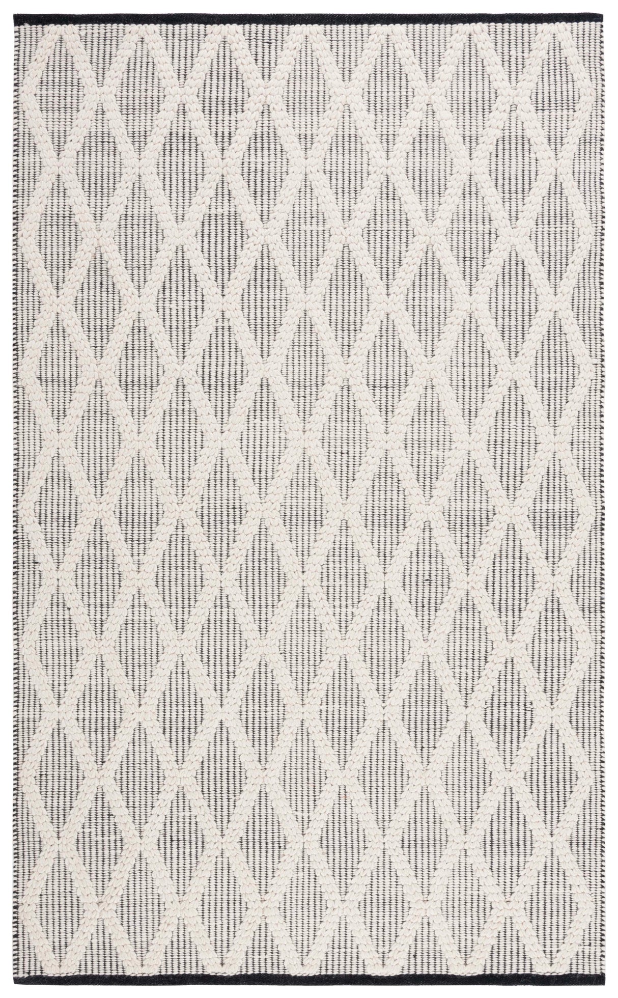 Safavieh Natura Nat206Z Black/Ivory Rug.