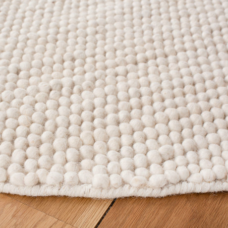 Safavieh Natura Nat220A Ivory Rug.