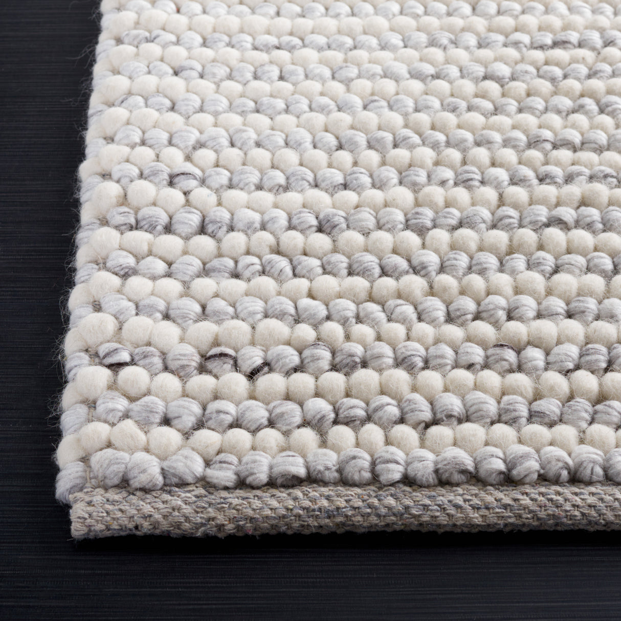 Safavieh Natura Nat220G Ivory/Light Grey Rug.