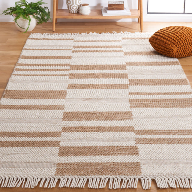 Safavieh Natura Nat225T Ivory/Light Brown Rug.