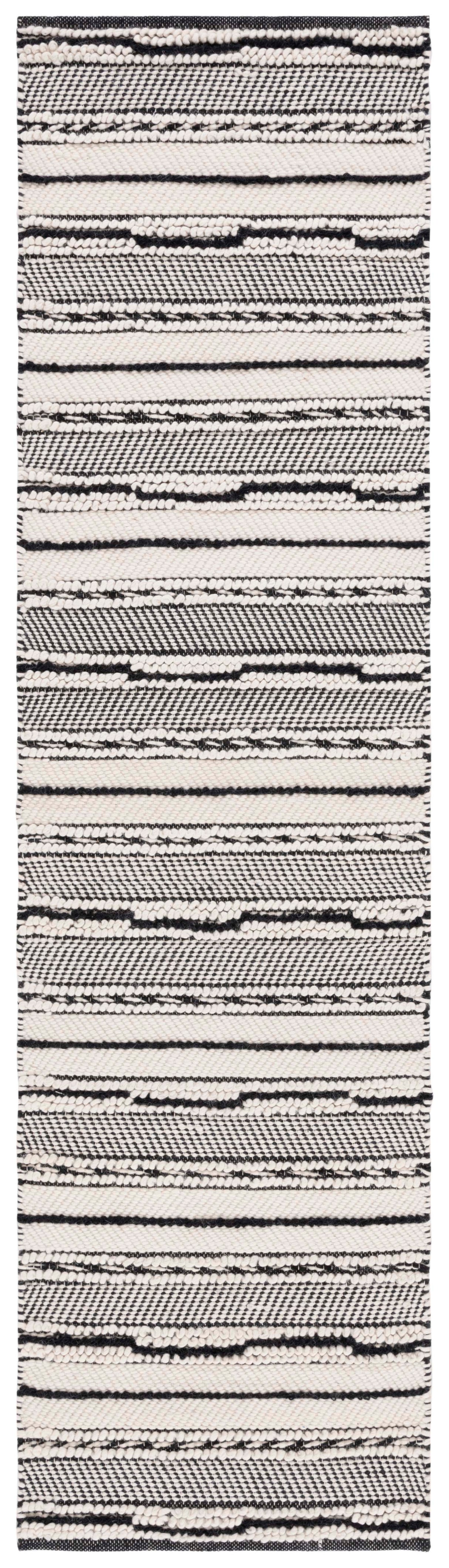 Safavieh Natura Nat281Z Black/Ivory Rug.