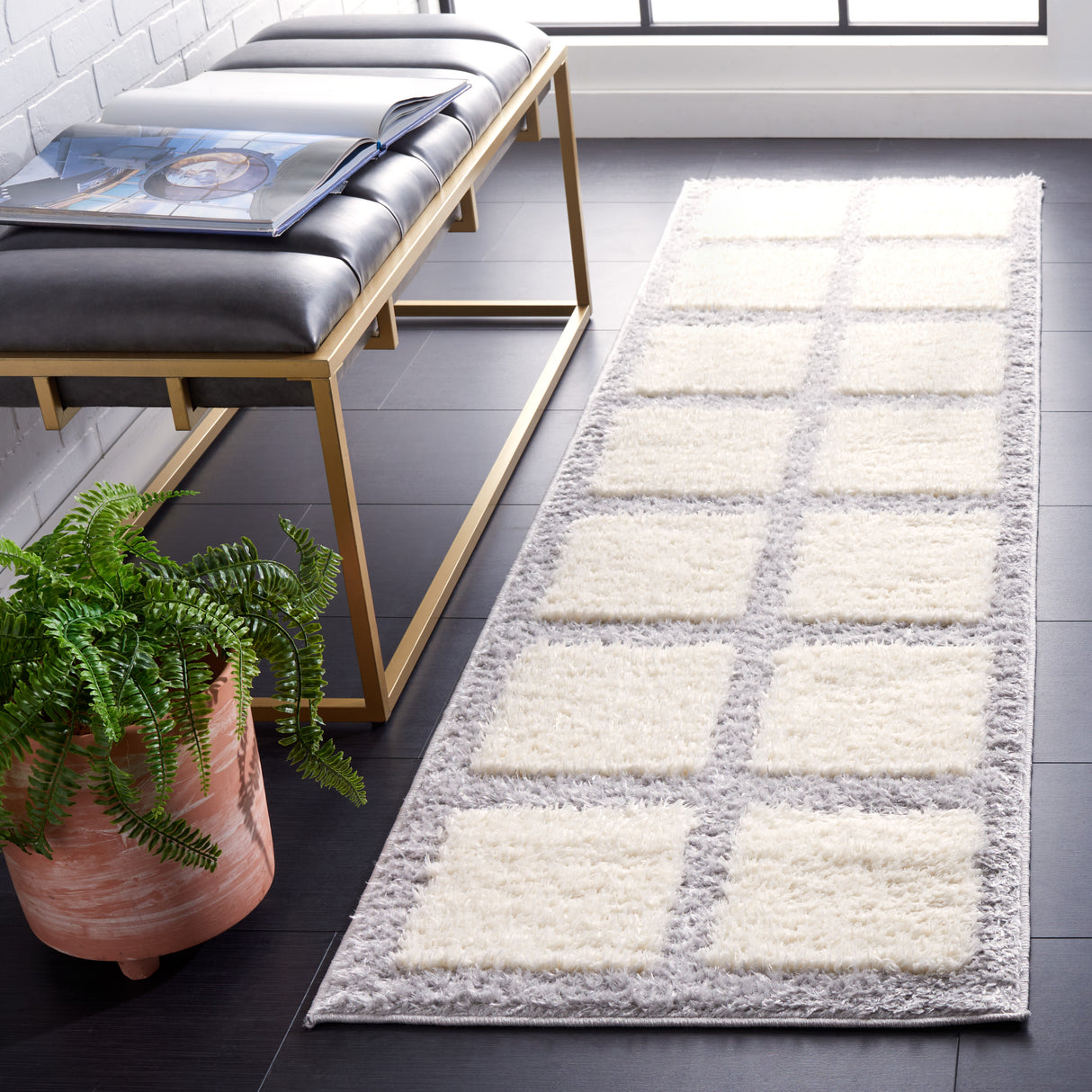 Safavieh Norway Nor204F Grey/Ivory Rug.