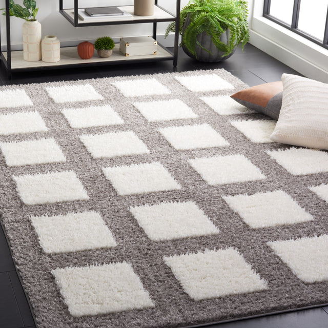 Safavieh Norway Nor204F Grey/Ivory Rug.
