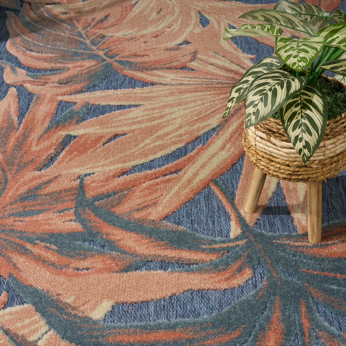 Nourison Aloha ALH43 Machine Made Blue, Rose Rug