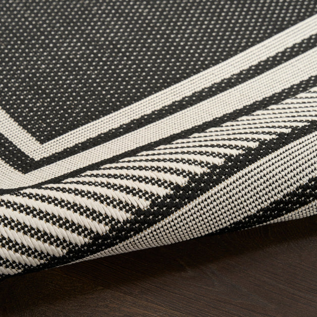 Nourison Horizon Indoor/Outdoor HOZ03 Black Contemporary Area Rugs - 841491128107