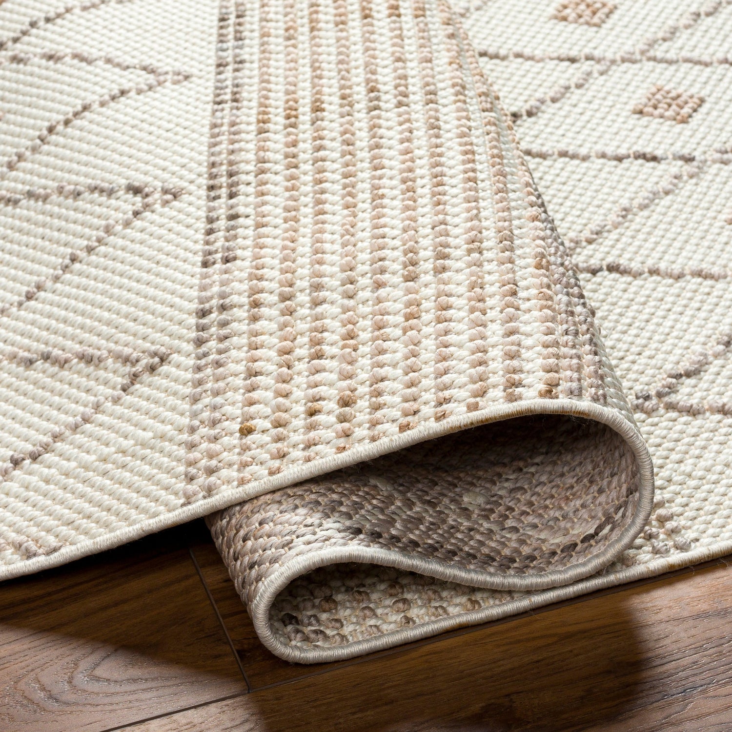 Surya New Delhi Nwh-2300 Light Silver, Light Grey, Ash Rug.