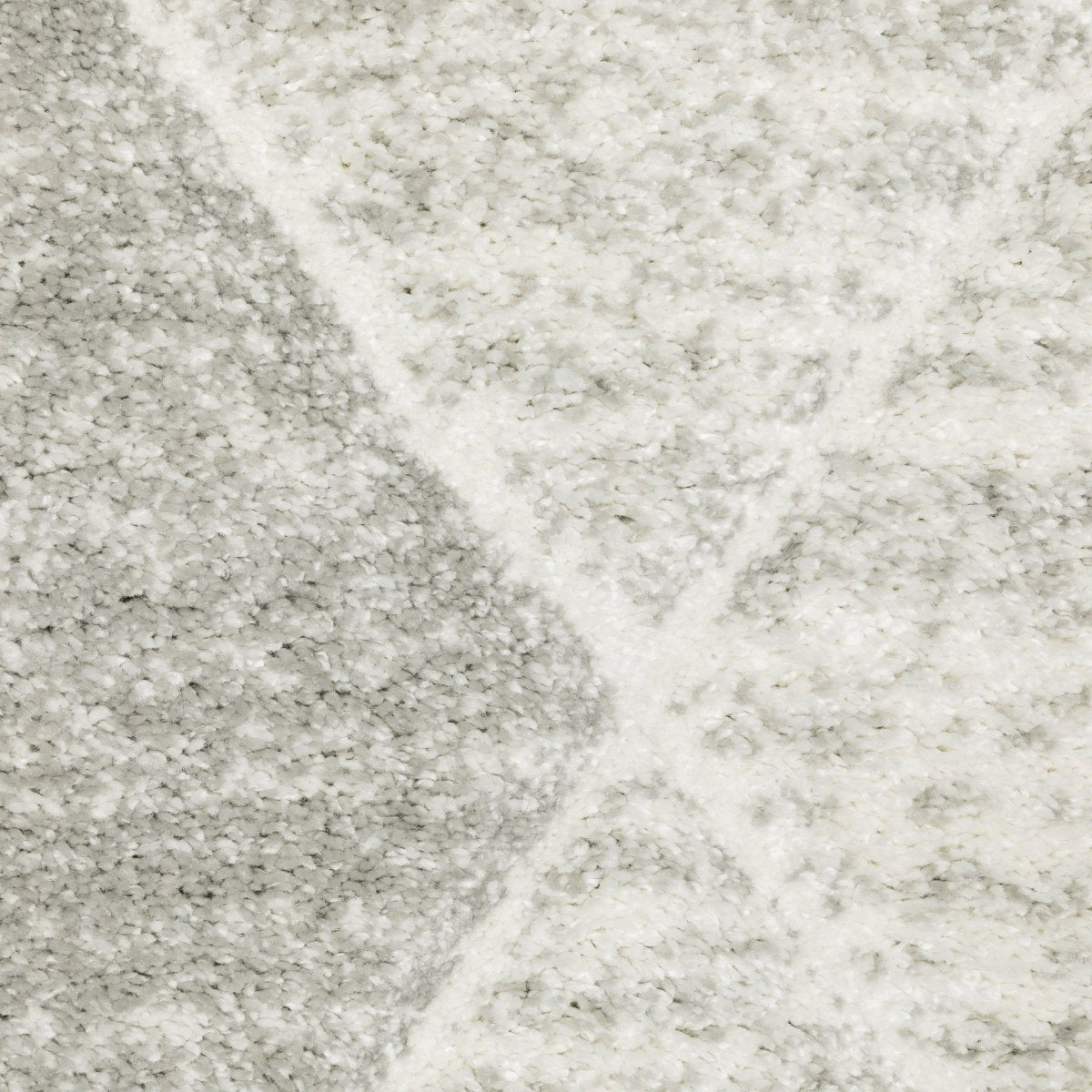 Oriental Weavers Cambria 005W2 Grey/ Ivory Rug.