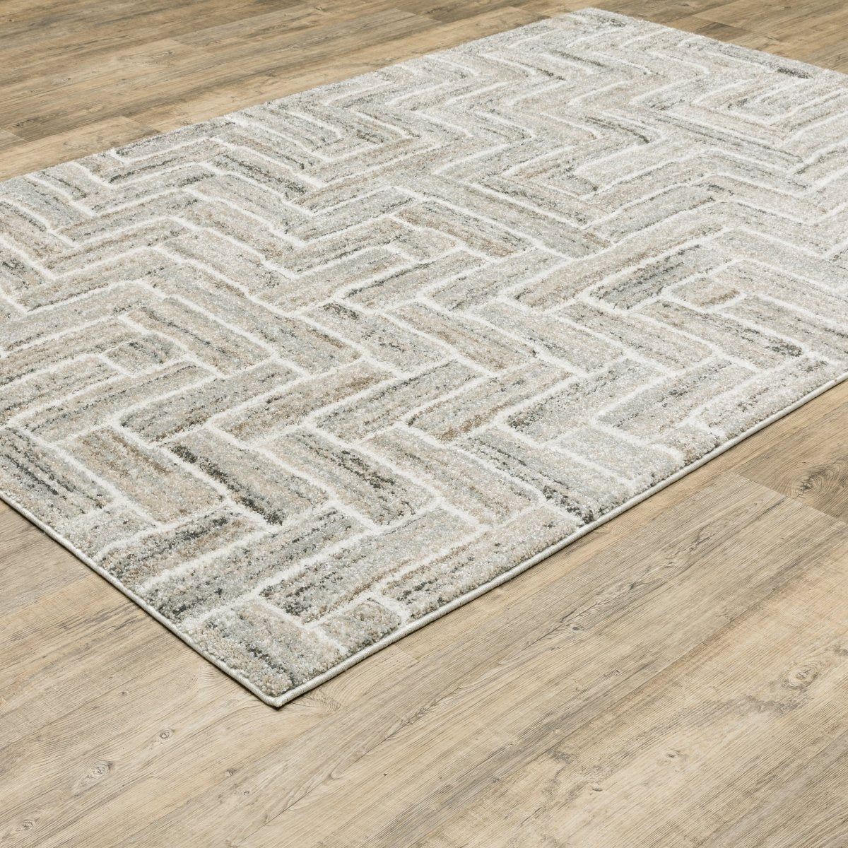 Oriental Weavers Cambria 093L2 Ivory/ Beige Rug.