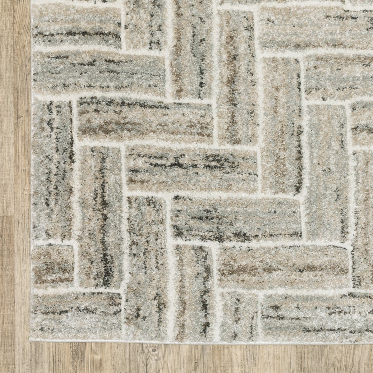 Oriental Weavers Cambria 093L2 Ivory/ Beige Rug.