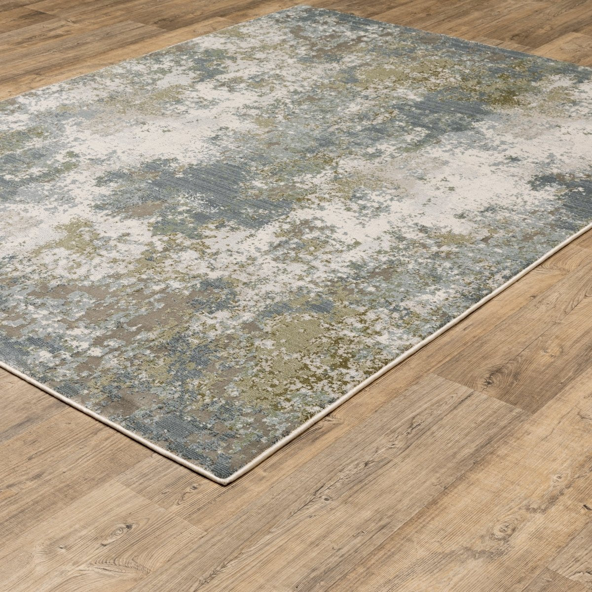 Oriental Weavers Caravan 5090E Blue/ Green Rug.