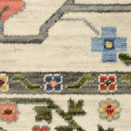 Oriental Weavers Lucca 5506W Ivory/ Multi Rug.