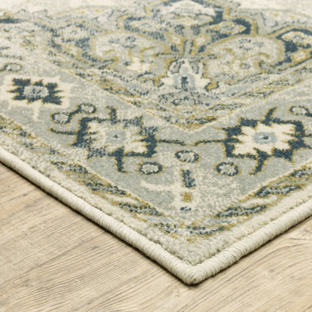 Oriental Weavers Sphinx Branson Br04B Ivory/ Blue Rugs.