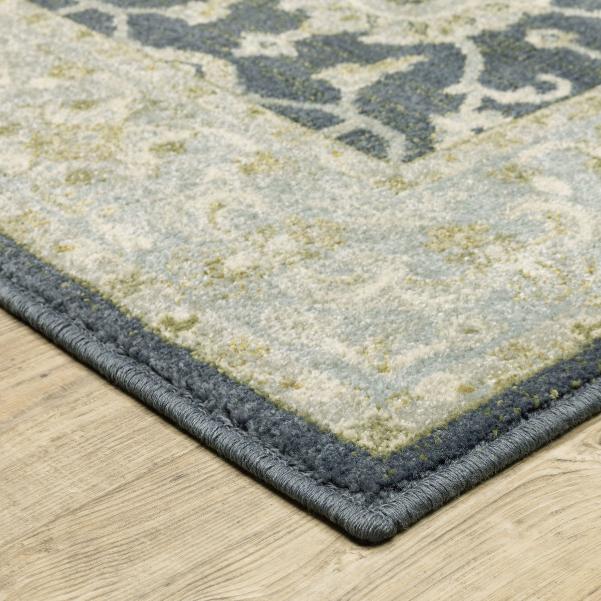 Oriental Weavers Sphinx Branson Br05A Blue/ Ivory Rugs.