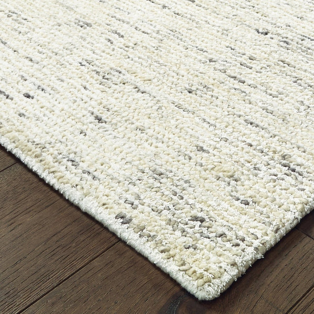 Oriental Weavers Sphinx Lucent 45902 Ivory/ Stone Rug.