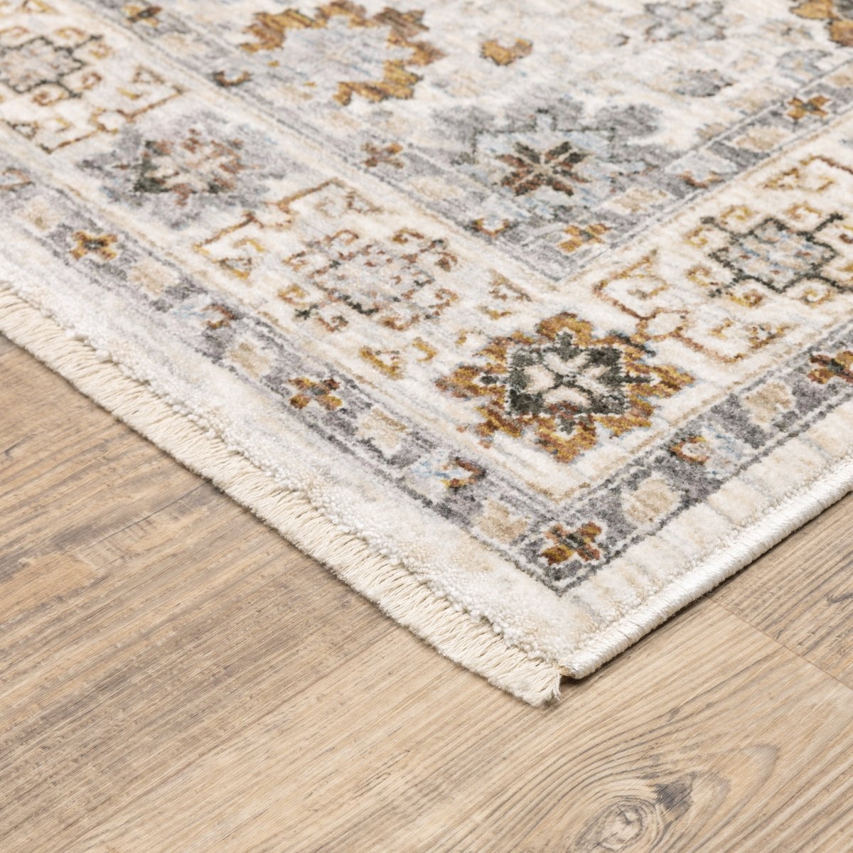 Oriental Weavers Sphinx Maharaja 071W1 Ivory/ Multi Rugs.